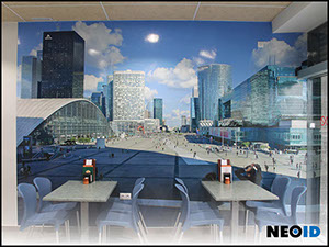 Instalación de lonas y vinilos para cogresos y ferias